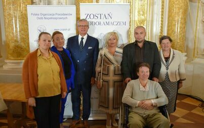 Zdjęcie do 18  Edycja Kampanii Społecznej Lodołamacze 2023